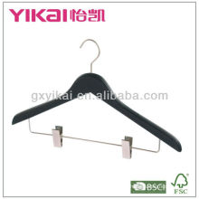 Deluxe Rubber Coated Hanger with clips